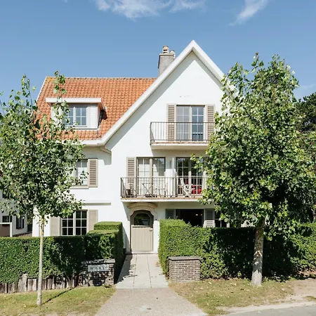 Pet-friendly Retreat Apartamento De Haan