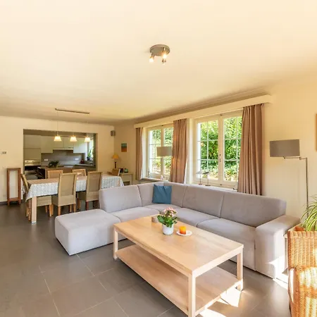Pet-friendly Retreat Apartamento De Haan
